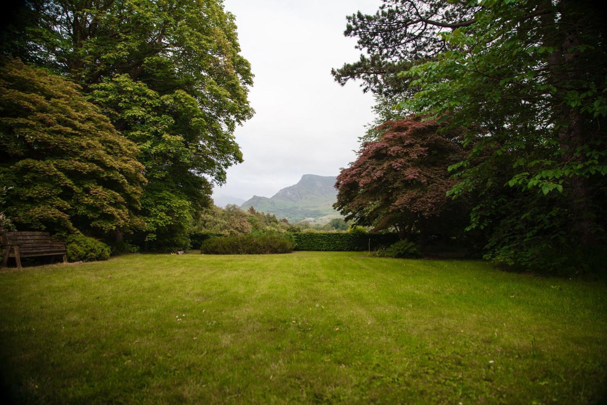 Nantlle Trigonos - Quiet, Peaceful, Vegetarian B&B And Retreat Centre المظهر الخارجي الصورة