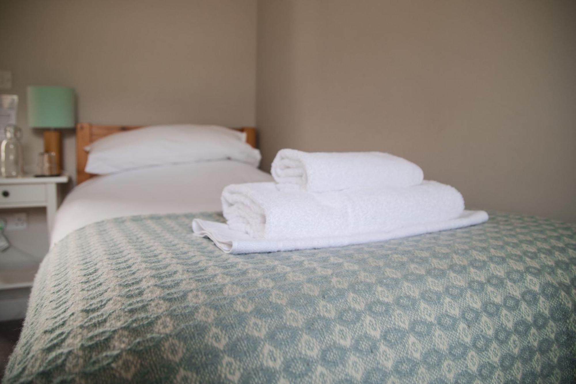 Nantlle Trigonos - Quiet, Peaceful, Vegetarian B&B And Retreat Centre المظهر الخارجي الصورة
